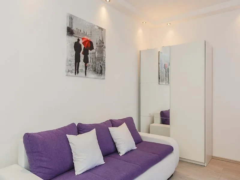 ספליט Nevenka Apartments